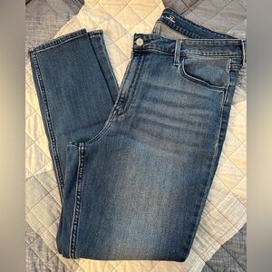 Old Navy WOW High-Rise Super Skinny Jeans